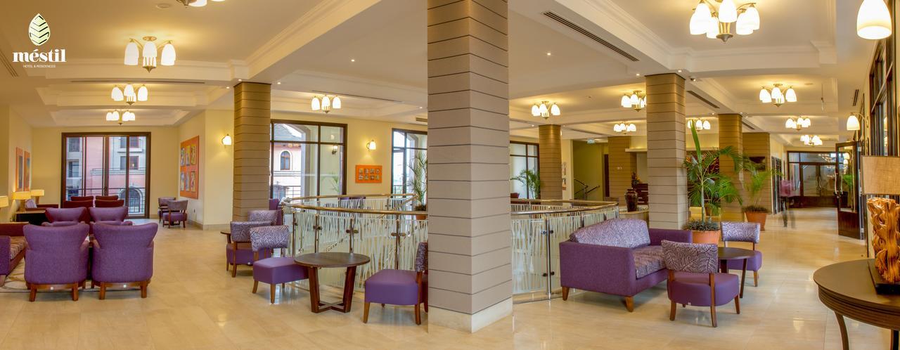 Mestil Hotel & Residences Кампала Екстер'єр фото